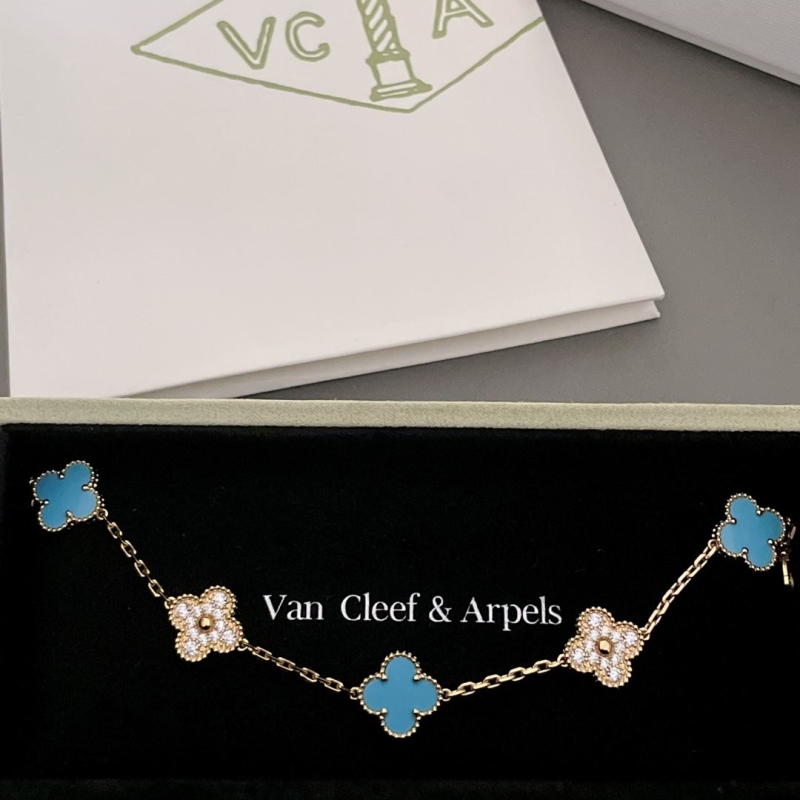 Vca Necklaces